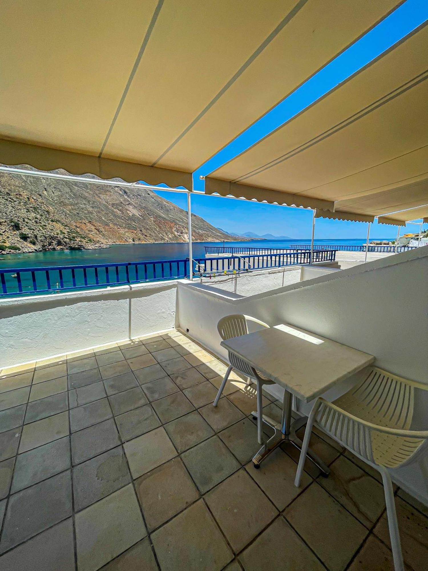Hotel The Blue House Loutro Exterior foto