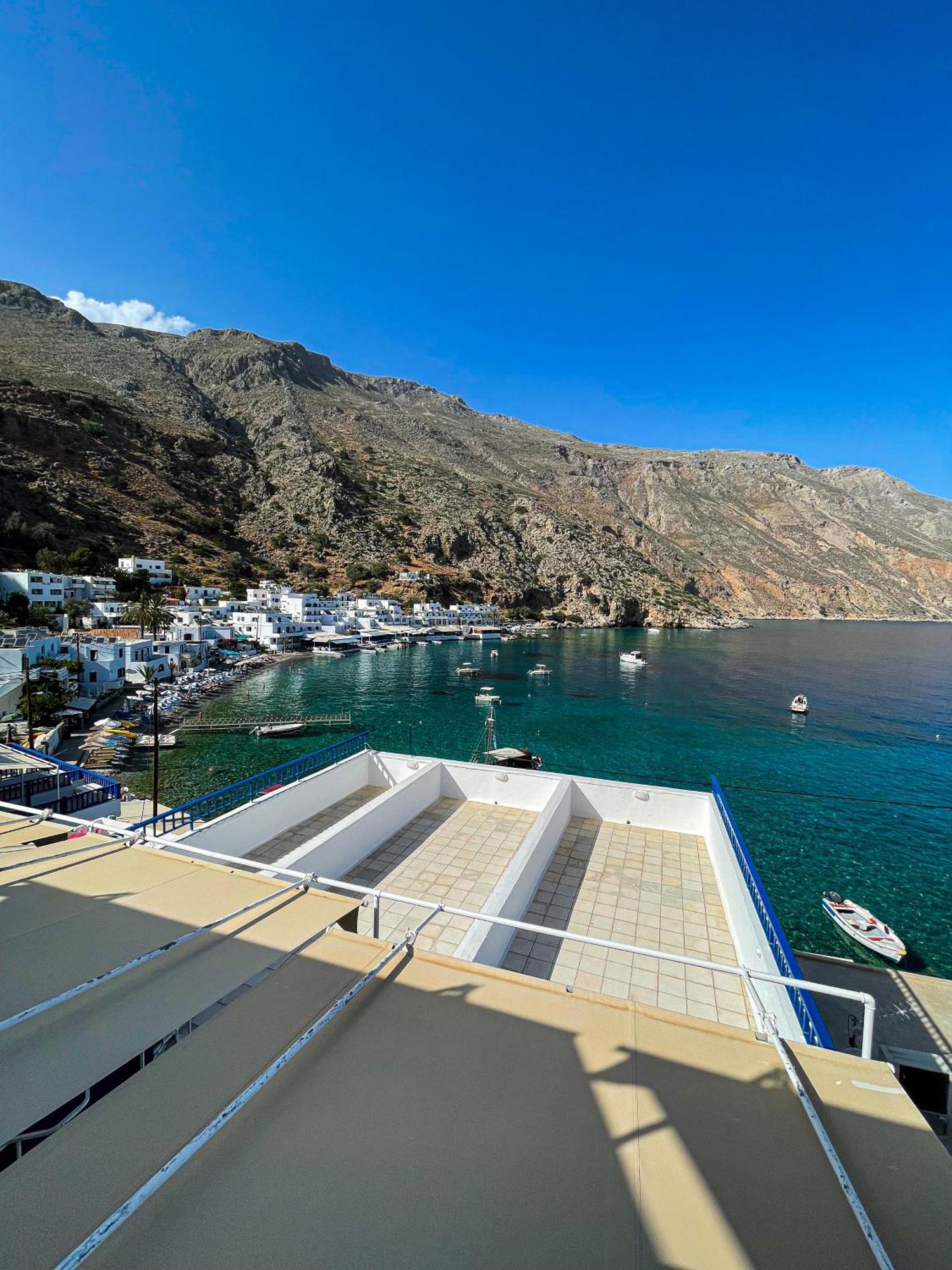 Hotel The Blue House Loutro Exterior foto