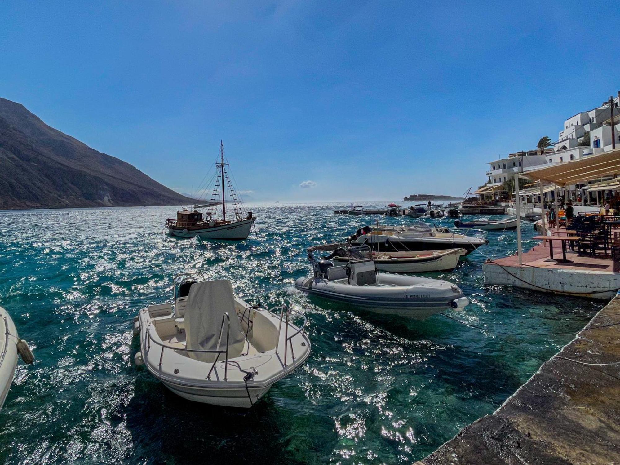 Hotel The Blue House Loutro Exterior foto